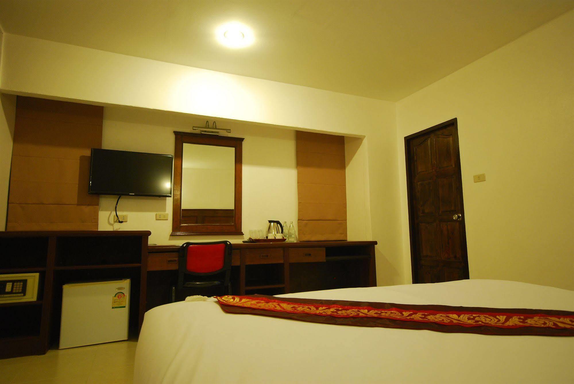 Patong Budget Rooms מראה חיצוני תמונה